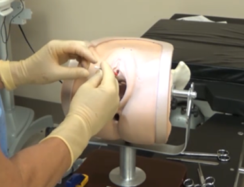 Simulation That Shows Your Mistakes: The Benefits of Real-Time Feedback